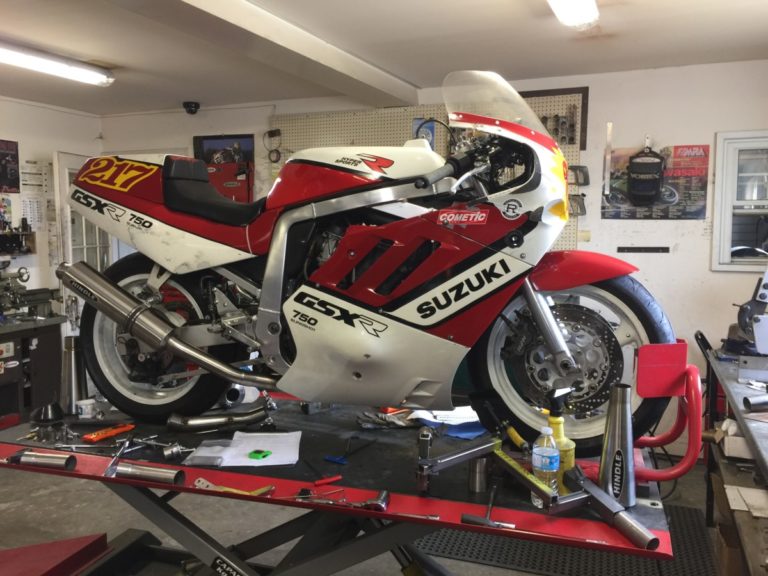 Suzuki GSXR 750 RRR/Hindle Stainless Steel Exhaust Systems to fit 1988